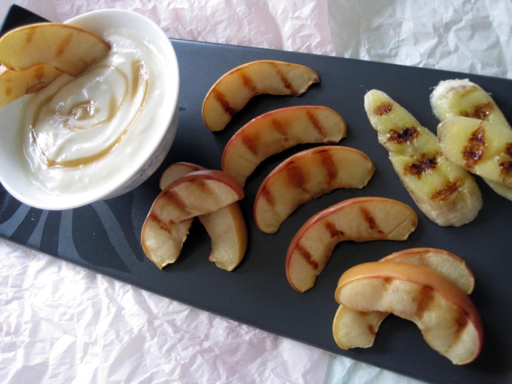 Grilled Fruit With Honey-Yogurt Dip